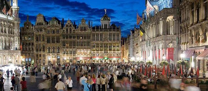File:Grand place Brussels.jpg